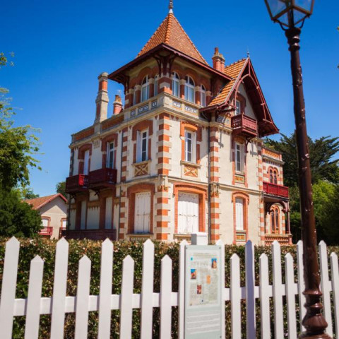 arcachon-visite-guidee-couple.jpg